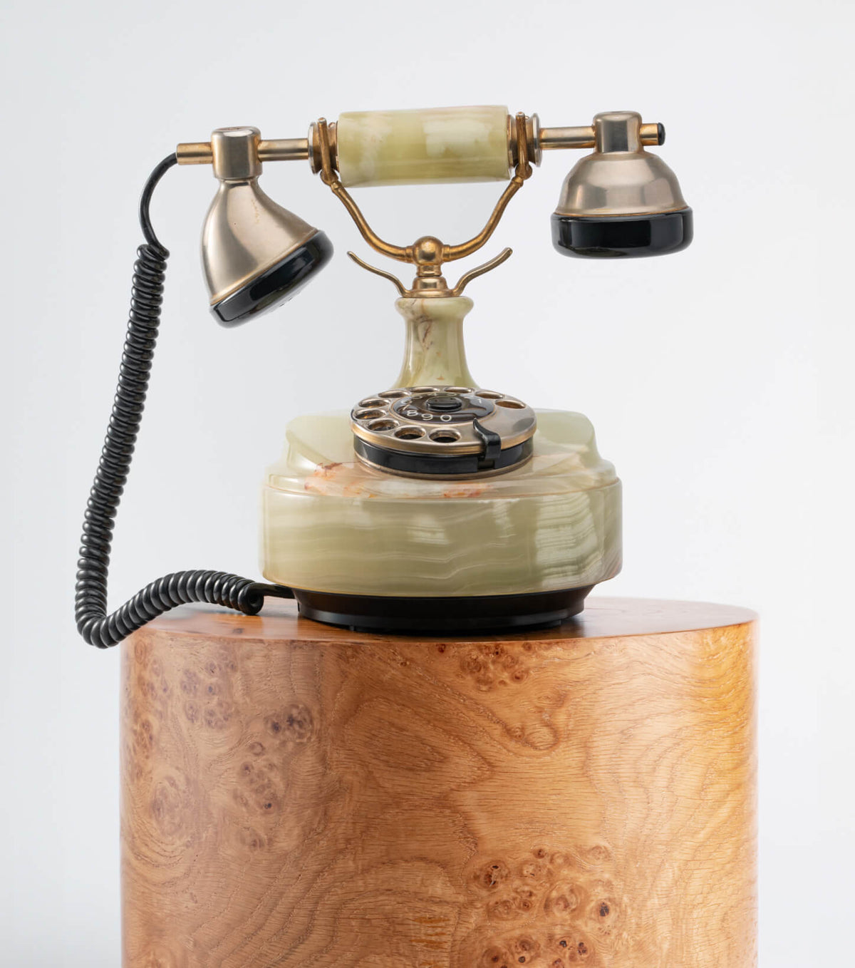 The Onyx Telephone