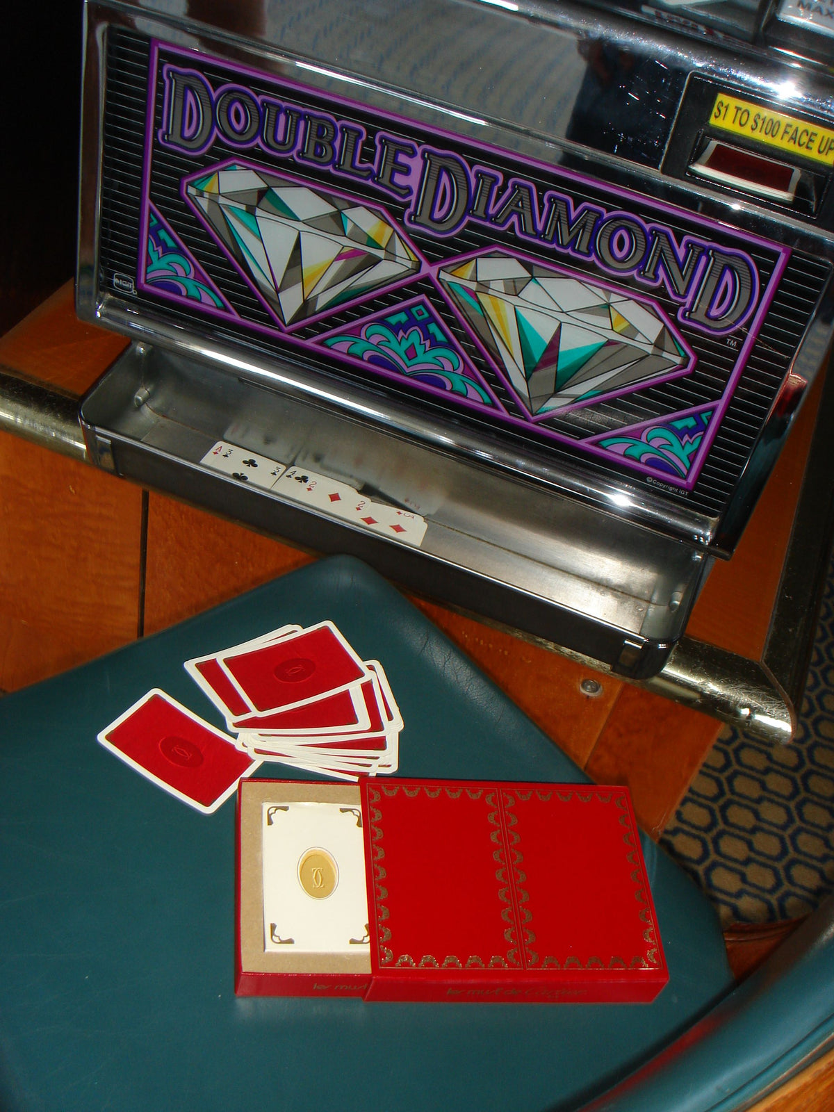 The Must de Cartier Playing Cards