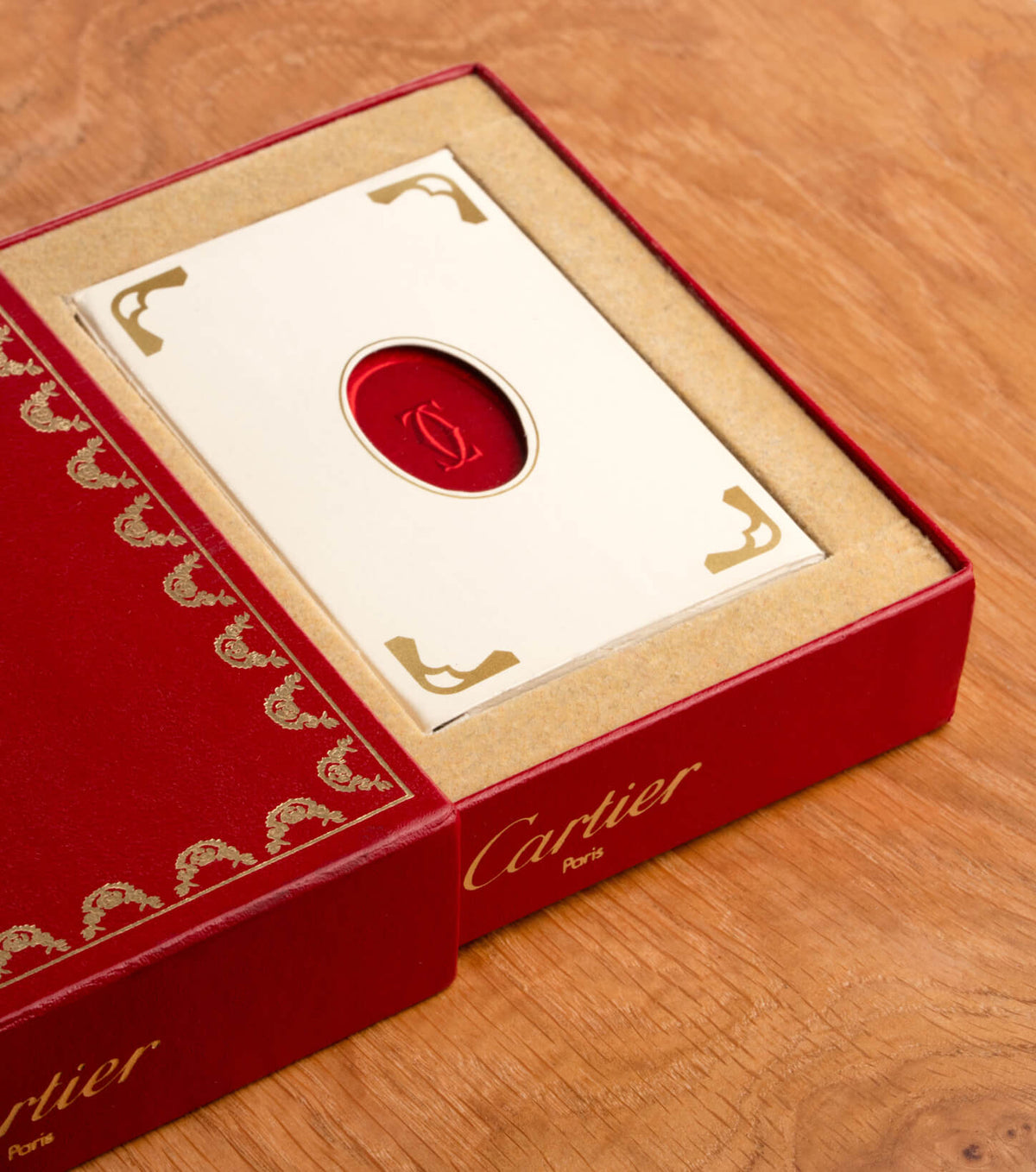 The Must de Cartier Playing Cards