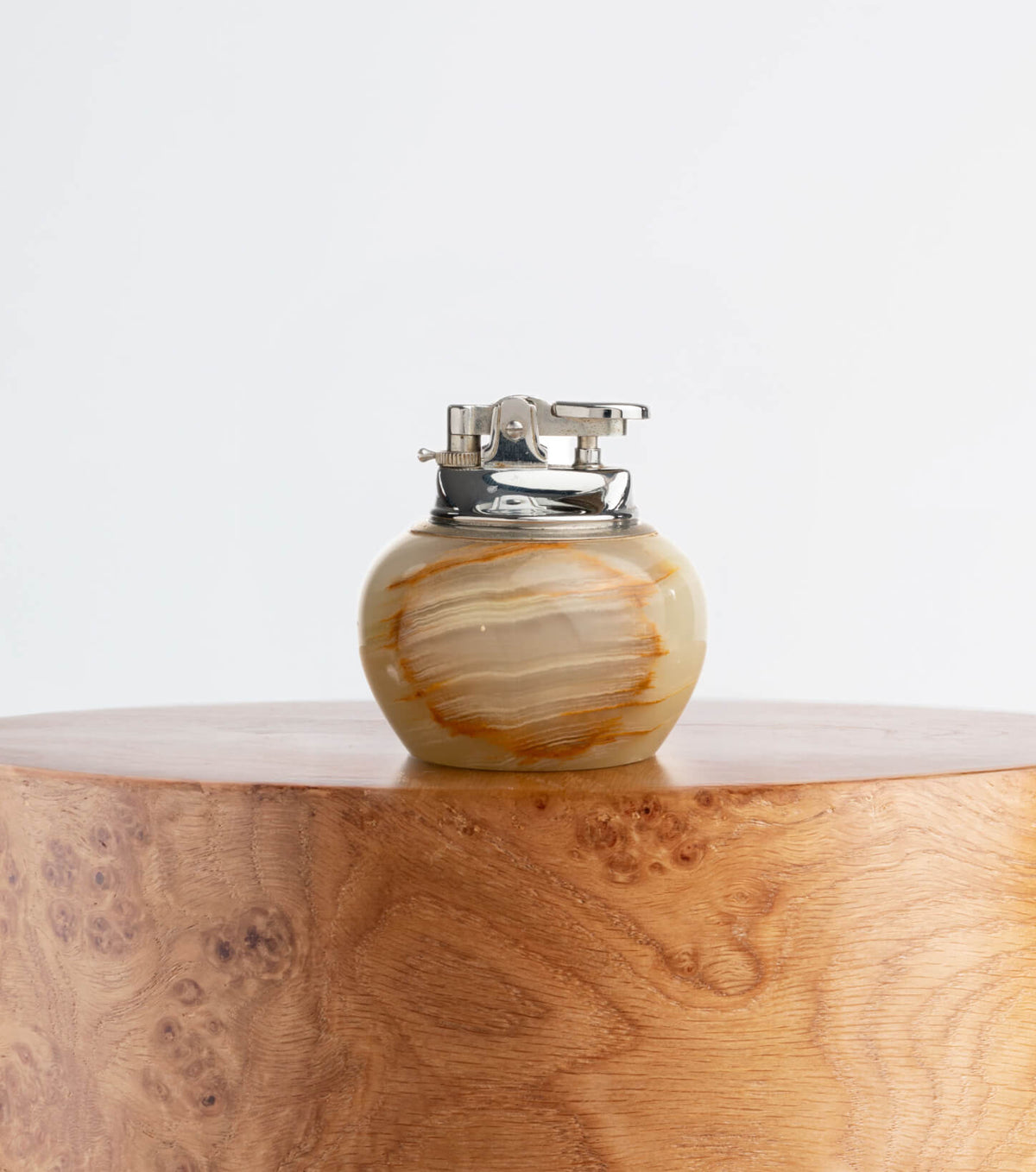 The Onyx Halo House Lighter