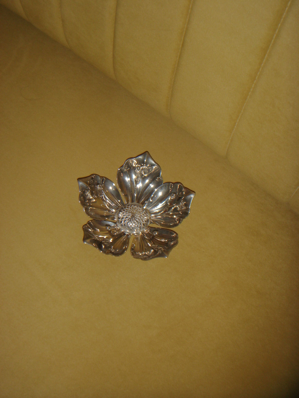 The Magnolia Ashtray