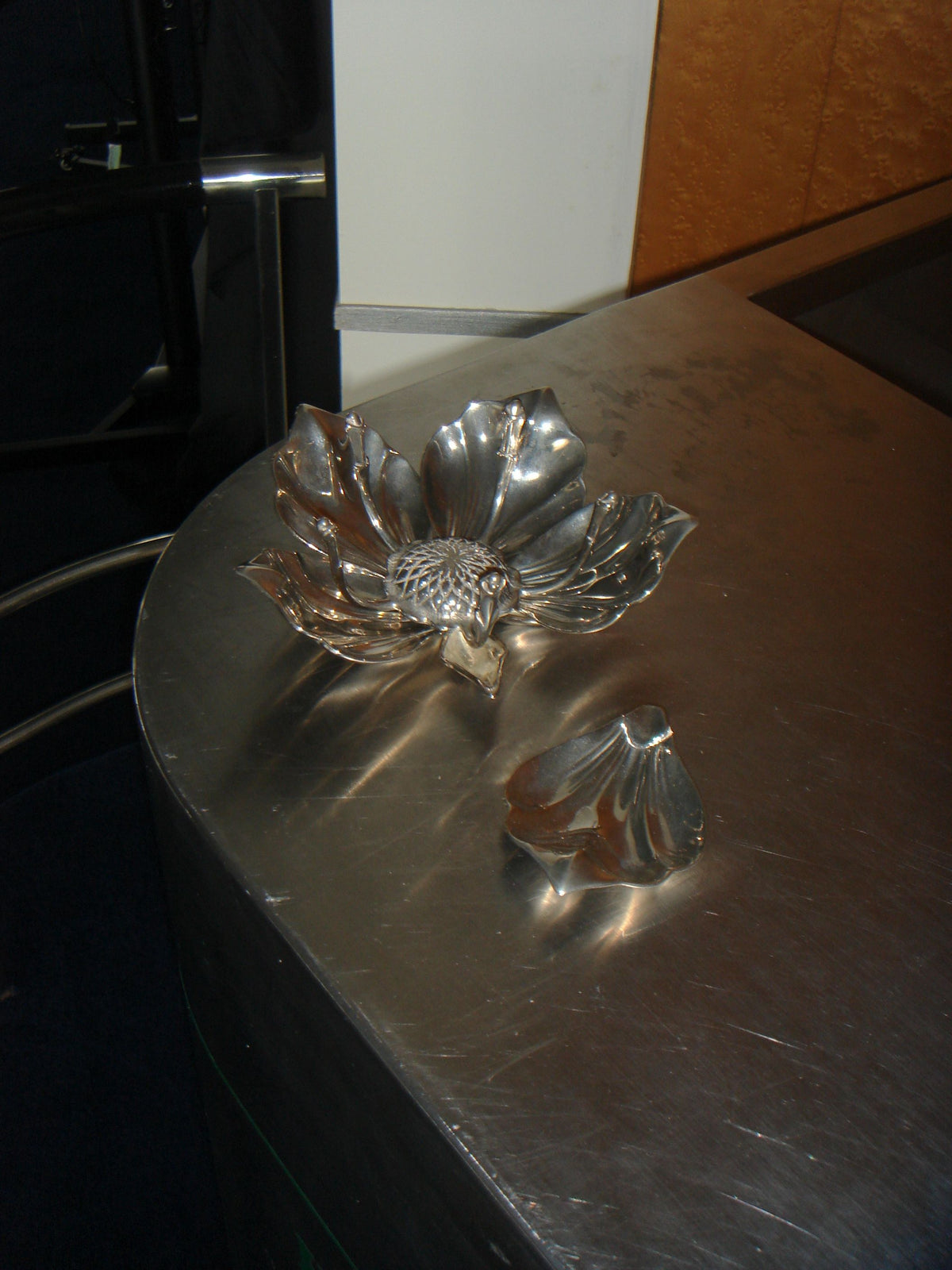 The Magnolia Ashtray