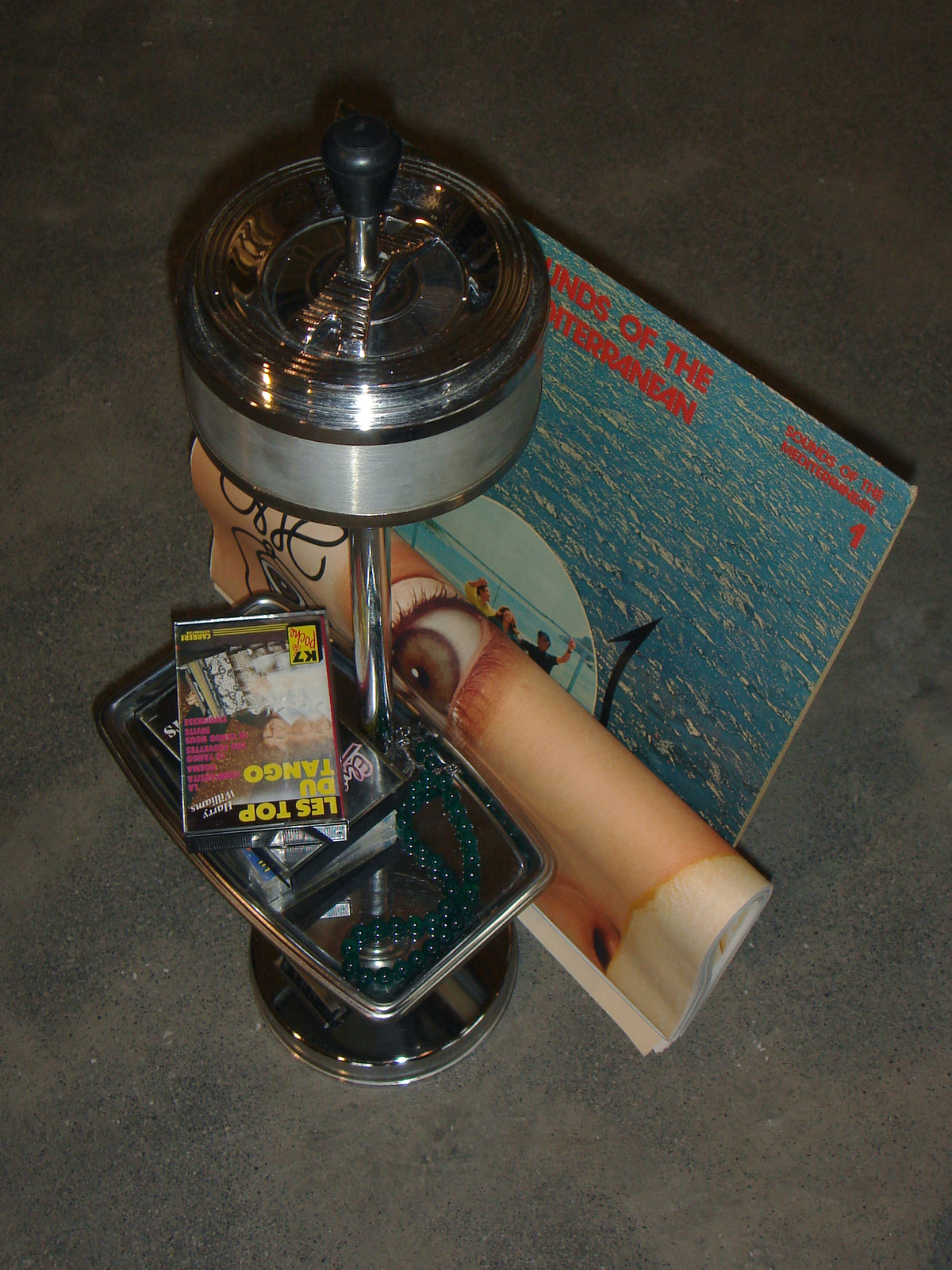 The Jiddo Standing Ashtray