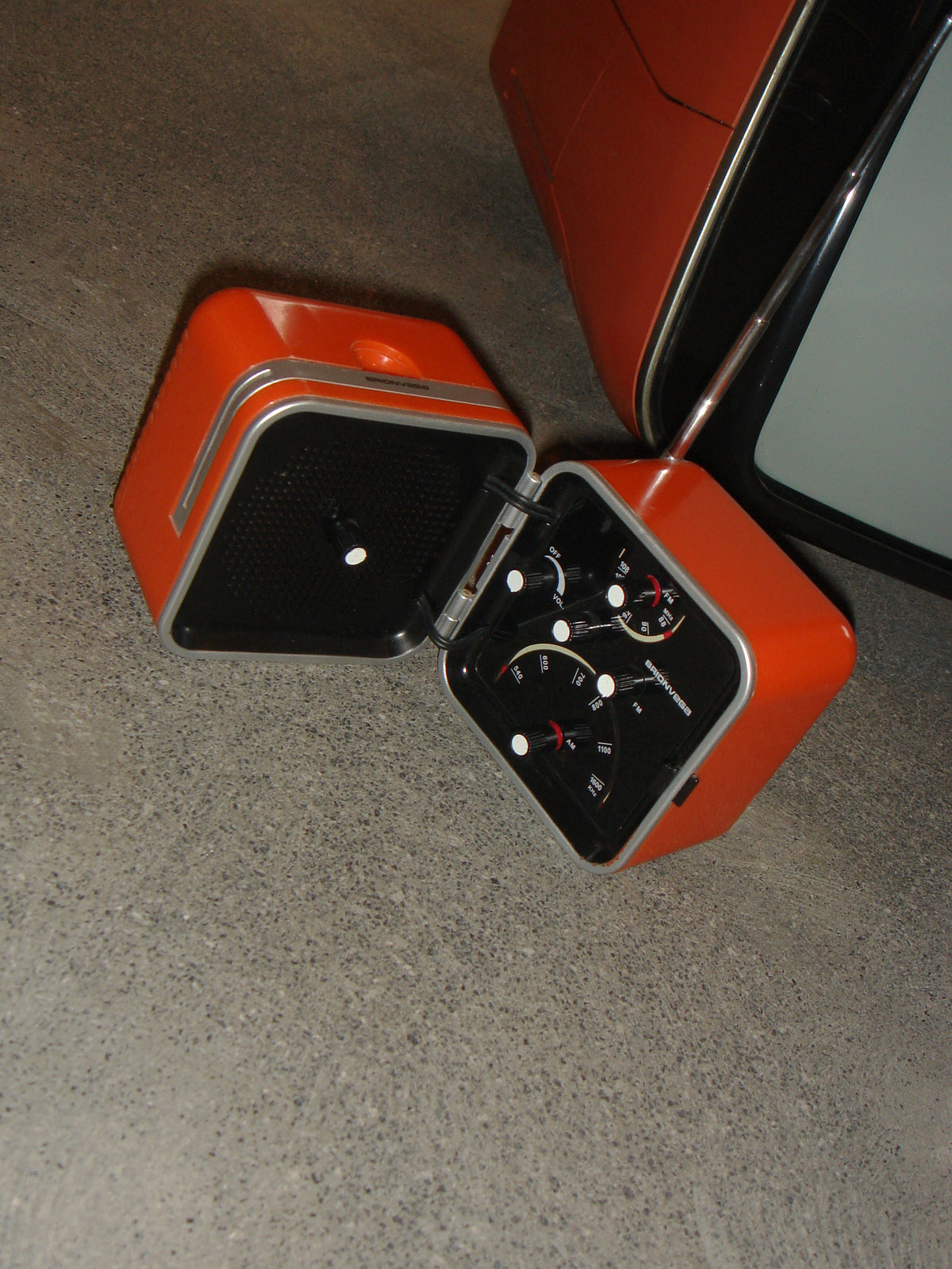 The Baby Cubo Radio